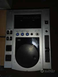 Coppia Pioneer CDJ 100 S