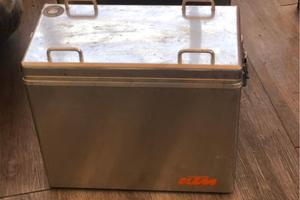 Valigie moto Touratech  piastra ktm