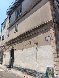 Palazzetto indipendente zona concordia/playa