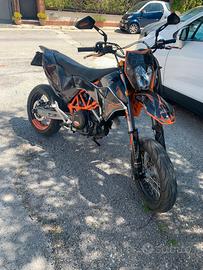 Ktm smc 690 del 2012