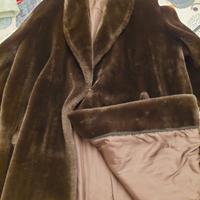 Pelliccia sintetica marrone 