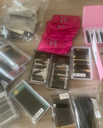 Materiale per extesion ciglia.