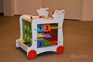 Tavolino gioco con ruote bimbo