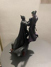 Statua da collezione “Batman vs Joker”