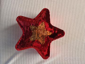 scatola di latta metallica a forma di stella Lindt
