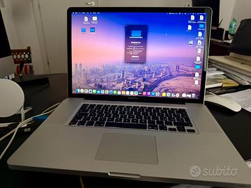 Macbook pro 17 pollici OS Sequoia