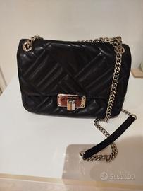 borsa tracolla marca Michael Kors 