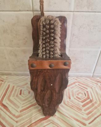 Porta spazzola + spazzola in legno