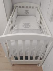 Lettino Erbesi Charly completo di corredo tessile