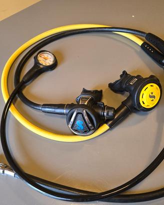 set Scubapro erogatori con manometro