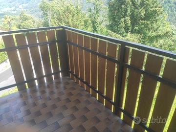 Doghe in PVC per balcone