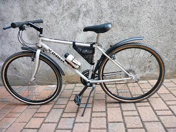 Mountain bike da 26 pollici 
