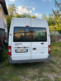 Ford transit 9 posti