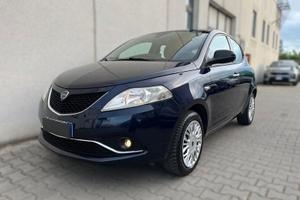 Lancia Ypsilon 1.2 69cv Gold