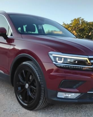 Volkswagen Tiguan 2.0 TDI SCR DSG Business BlueMot