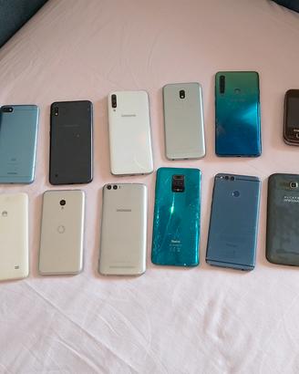 cellulari pezzi di ricambio 