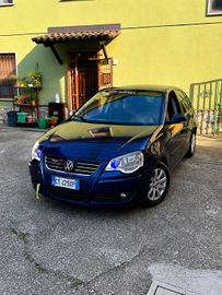 Volkswagen Polo 1.4/80CV TDI 5p. Sportline
