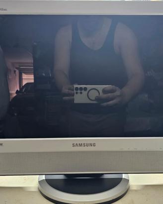 monitor Samsung Syncmaster 940mg