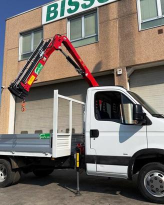 Camion/ Autocarro IVECO DAILY 35C15 - PAT B/ Fisso