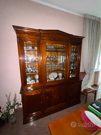 Elegante Cristalliera Antica a 3 Ante