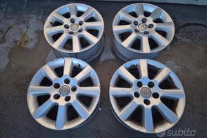 Cerchi In Lega Da 16" Per Toyota Avensis 2005