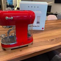 MACCHINA CAFFÈ SMEG ROSSA