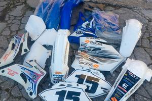 PLASTICHE PER VARI MODELLI MOTO 