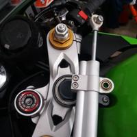 Kit completo ammortizzatore di sterzo e staffaggio