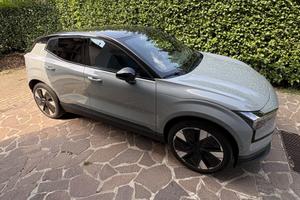 VOLVO EX30 Single Motor Extended Range ULTRA rwd