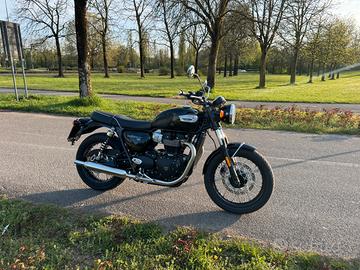 Bonneville t100 2025 nera