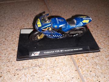 MOTO YAMAHA DI VALENTINO ROSSI
