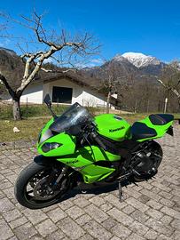Kawasaki ninja zx6r
