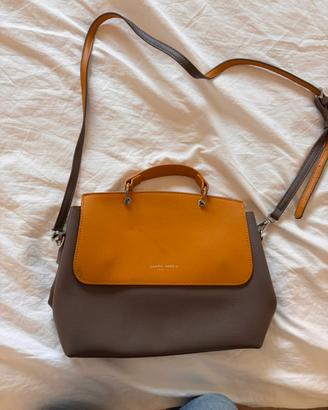 Borsa con tracolla