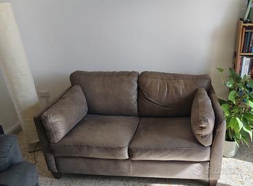 divano 2 posti in pelle 