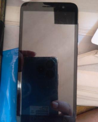 Smartphone Vodafone N9 Smart + cover