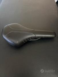 Sella Fizik Antares R5