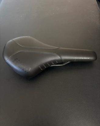 Sella Fizik Antares R5