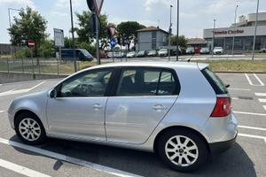 Volkswagen Golf 5 1.6 Benzina – metano 2007