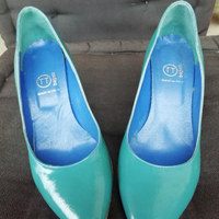 Scarpe décolleté di vernice color petrolio