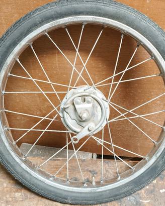 Ruota anteriore e cerchio Ciao Piaggio 