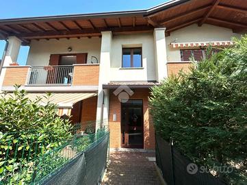 3 LOCALI A BREGNANO