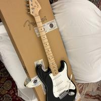 Squier by Fender Stratocaster - No spedizione