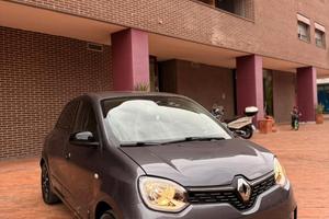 Renault Twingo Cambio Automatico 900 turbo diesel