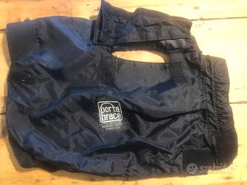 Antipioggia per telecamere Porta Brace