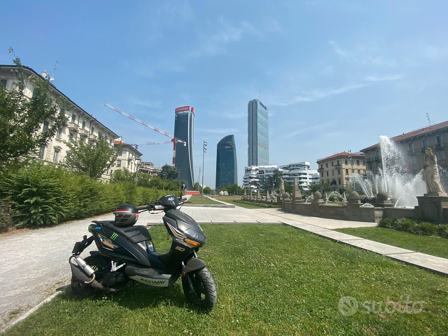 BENELLI KEEWAY XBLADE 50cc - Moto e Scooter In vendita a Milano