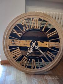 Orologio antico fatto a mano 