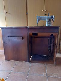 Macchina da cucire Singer 191M con mobiletto