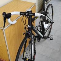 bici da corsa Canyon .