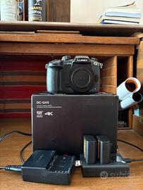 Panasonic Lumix DC-GH5