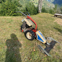 Motocoltivatore accessoriato